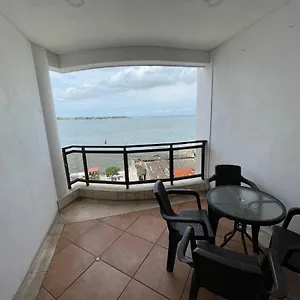 Familiar. Apartamento Cartagena